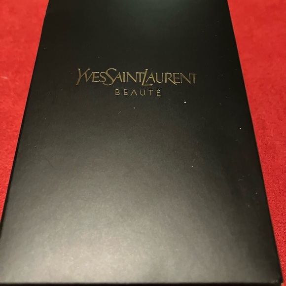 New YSL Beaute Black Mini Hard Clutch - Picture 1 of 7